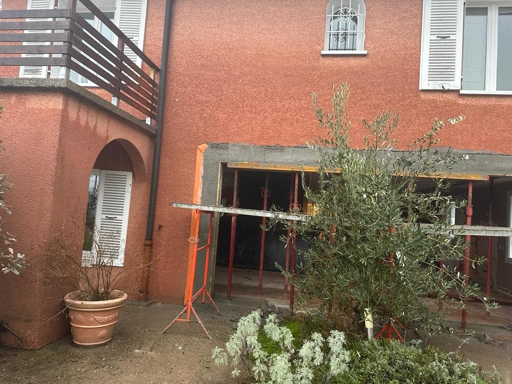 Rénovation d'une villa à Pugny-Châtenod (2024)