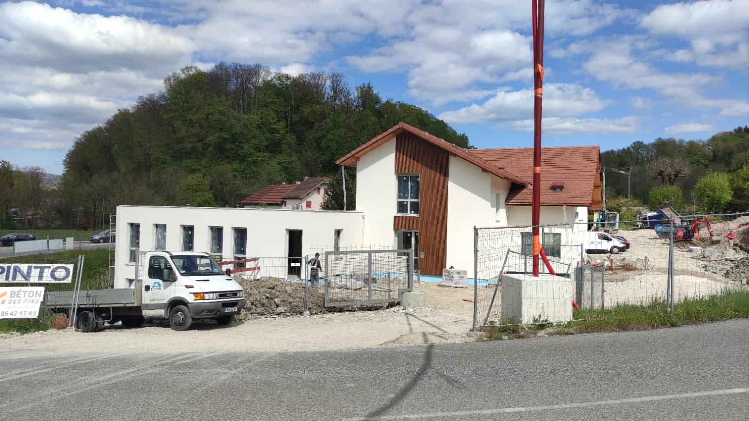 Réalisation d'un cabinet d'ostéopathie aquatique à Sallenoves (74)  en collaboration avec SantéAlp (2023-2024)